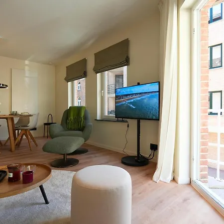Le Harlise - A Pied - Gare 500m - 15min - Ideal Famille Avec Ados Ou 2 Couples - Terrasse - Espace Teletravail Apartmán *